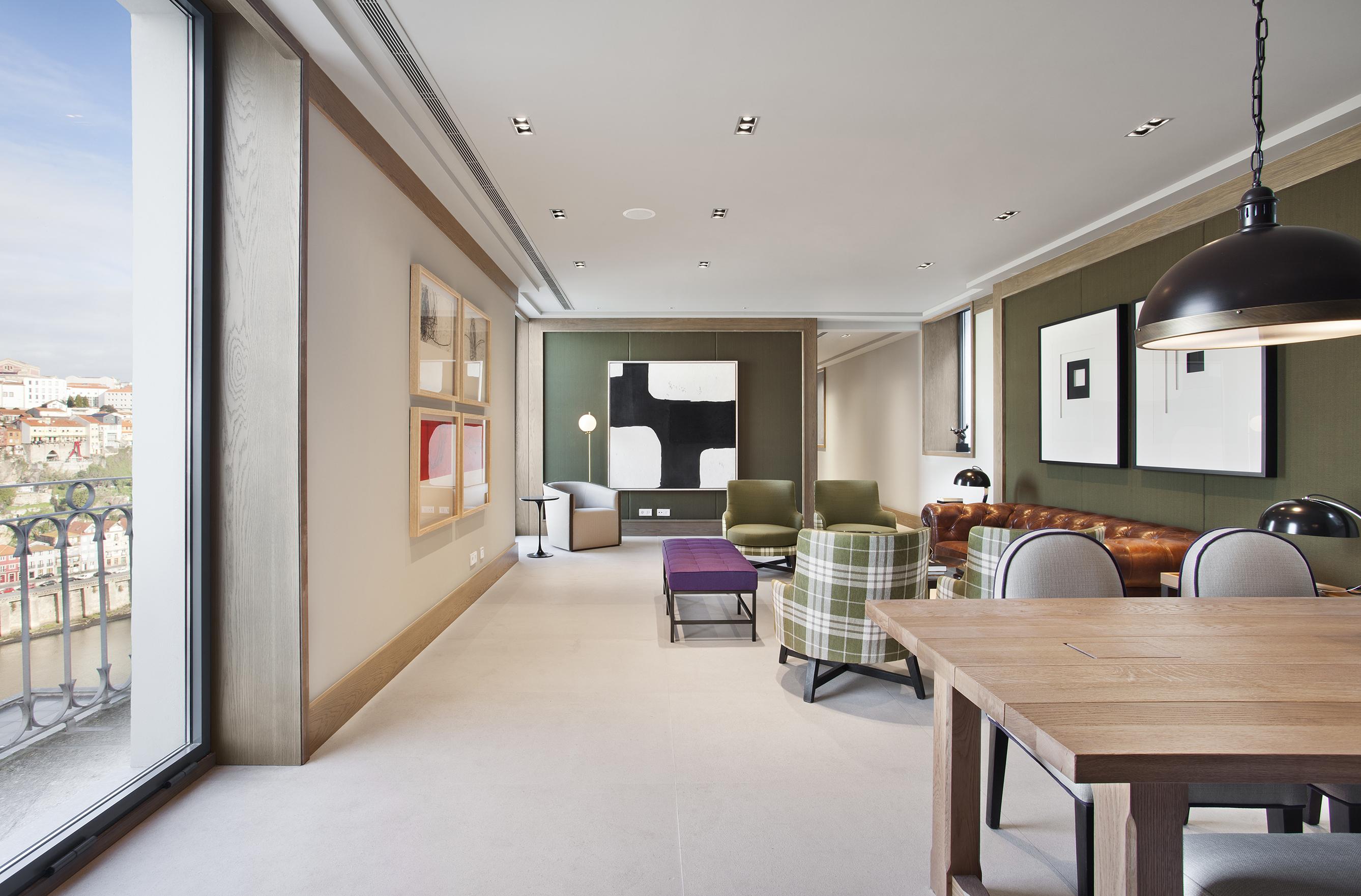 วินชี ปอนเต เดอ เฟร์โร Hotel บีลาโนวาเดกายา ภายนอก รูปภาพ